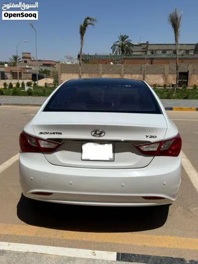 Hyundai Sonata Standard 3
