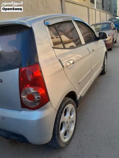 Kia Picanto EX 3