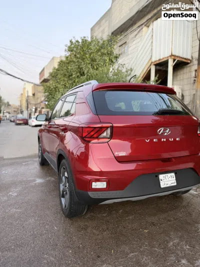 هیۆندای Venue SEL 4