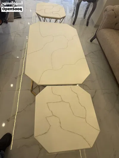 طاولة وسط وطاولتين جانبيات 3