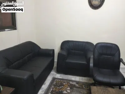 مكتب بحالة جديد 2