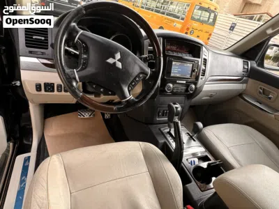 Mitsubishi Pajero Standard 4