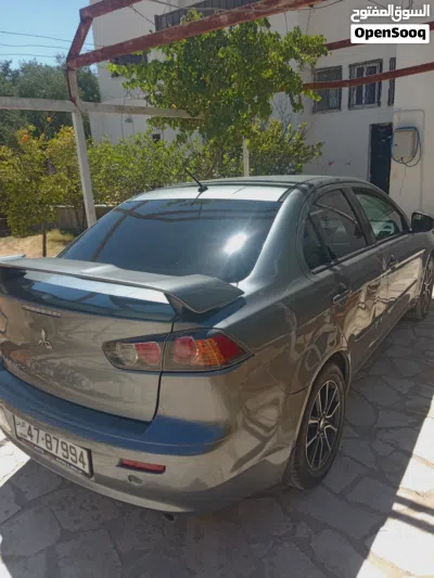 ميتسوبيشي لانسر GLX 4