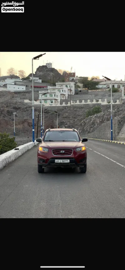 Hyundai Santa Fe Limited 3