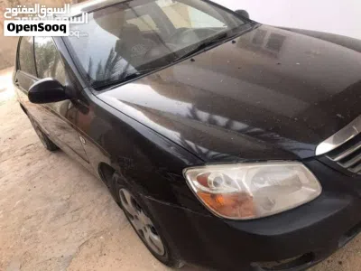 Kia Cerato LX 2
