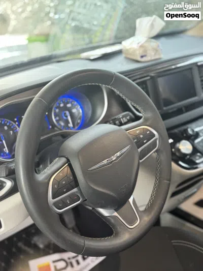 Chrysler Pacifica Standard 4