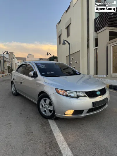 Kia Forte GT 3