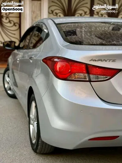 هيونداي افانتي SE 2