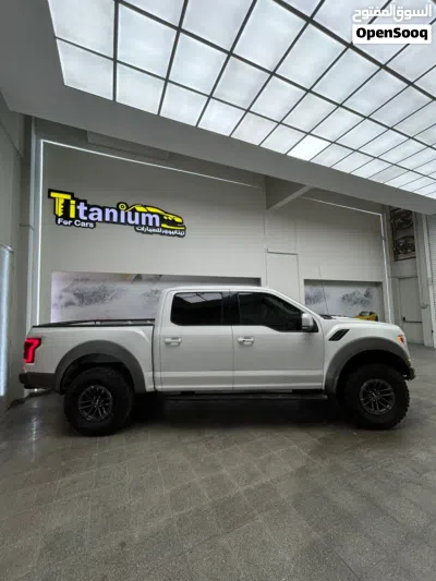 Ford F-150 Raptor 2