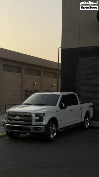 Ford F-150 Lariat 2