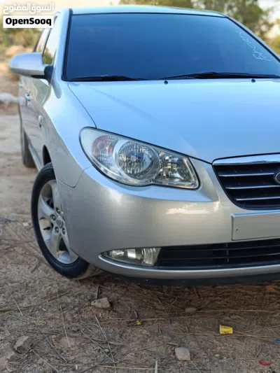 Hyundai Avante Limited 3