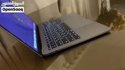 للبيع: ماك بوك برو MacBook Pro 13- 3