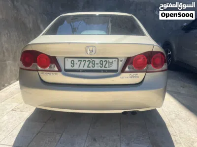 هوندا سيفيك DX 4