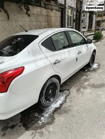 نيسان صني S 4
