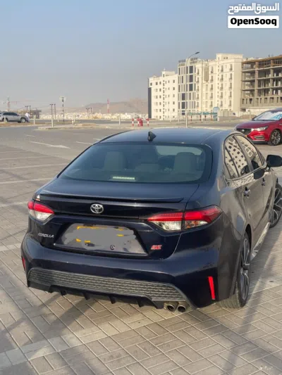 Toyota Corolla SE 3