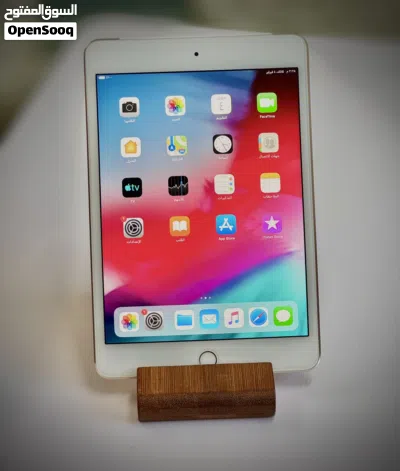 للبيع أيباد ميني 4 / Ipad mini 4/ ذهبي مع سيم كارد بحالة ممتازة 2