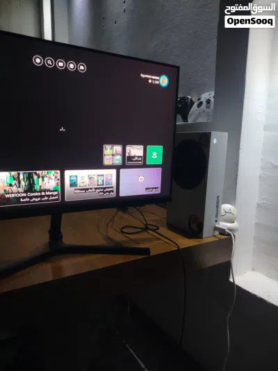 شاشة قيمنق 165 هيرتز 2