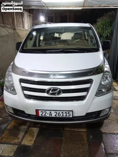 هیۆندای H1 Standard 2