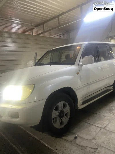 Toyota Land Cruiser EXR 3
