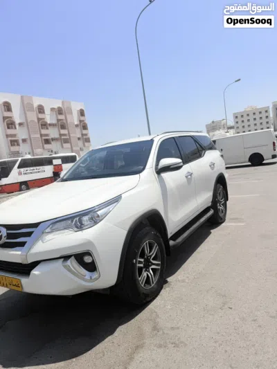 Toyota Fortuner GXR 2