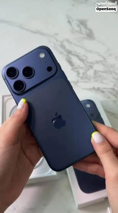 *يومين ووبس واقوي عرض هيحلص عالايفووووووون 17 بروووووماكس * *IPHoooONE 17 PRoooOMa 4