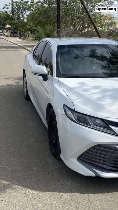 Toyota Camry LE 3