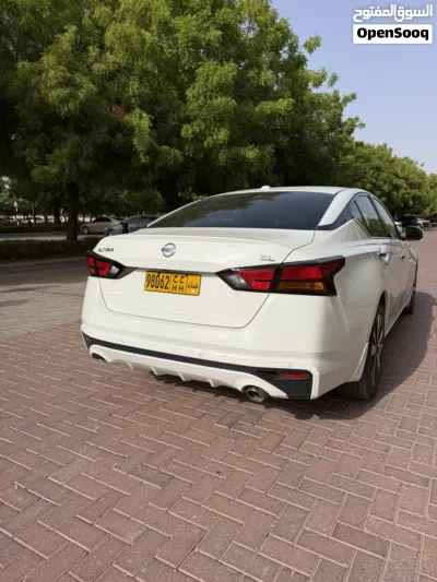 Nissan Altima SL 4