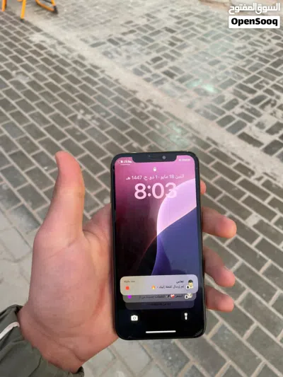 ايفونXs لون دهبي 3