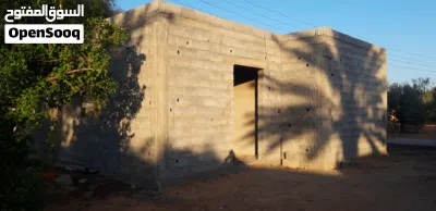 قطعة أرض بعد متلت الكهرباء جنب مسجد الرحمة مساحتها 1041متر اوراقها شهادة عقاريةوحجة 4