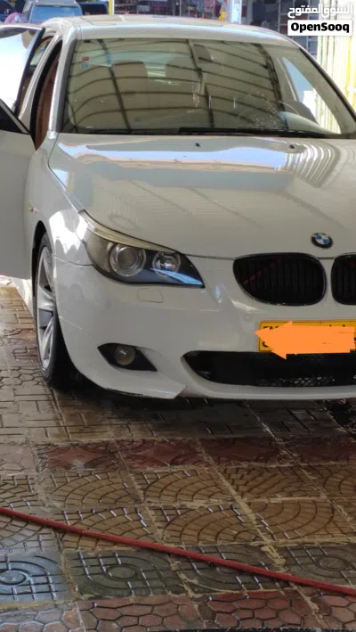 بي ام دبليو الفئة 5 530 3