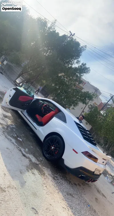 Chevrolet Camaro RS 3