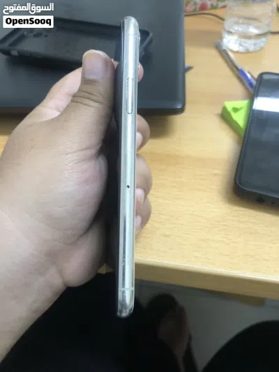 I phone 11 pro good condition 4