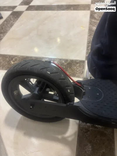 سكوتر كهرباء بدو عجل تبديل امامي لأنه مبنشر 3