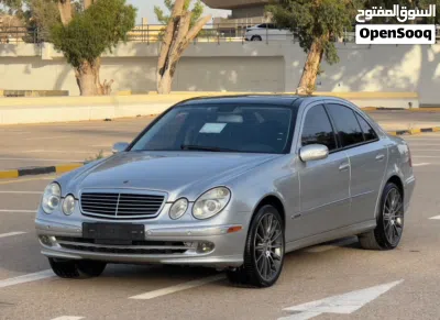 Mercedes Benz E-Class E 320 3