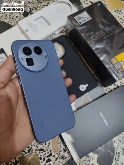 ريلمي gt 8 pro لون ازرق نسخة عالمية ذاكرة 512 شرط الملحقات والكفر ممستخدمة حال الوكالة للبيع السعر 2