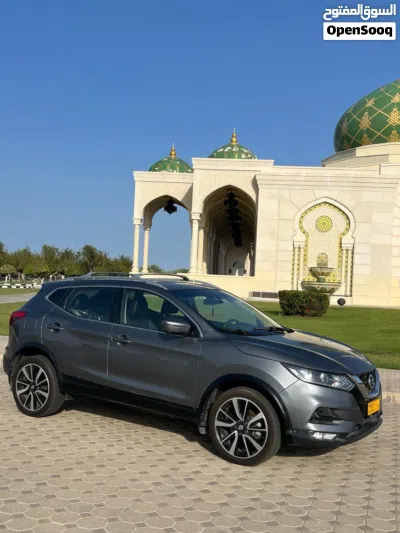Nissan Rogue SL 4
