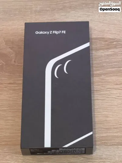 Samsung Z Flip 7 (512GB)NEW سامسونج Z فليب 7 جديد كفالة الوكيل BMS 2
