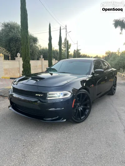 Dodge Charger Srt8 4