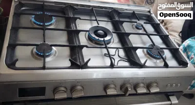 فرن مع غاز تومسون ايطالي بحاله جيده جدا 2