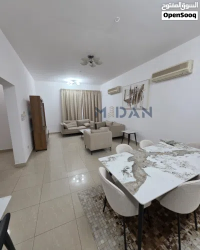 Fully Furnished 2 Bedroom Flat in Qurum شقة غرفتين وصالة مفروشة في القرم 2