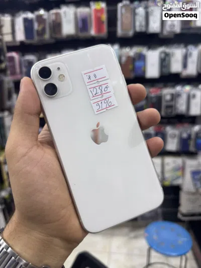 ايفون 11 لون ابيض 2