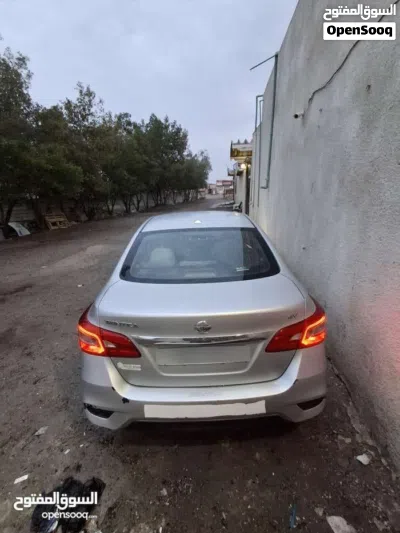 نيسان سنترا Standard 3