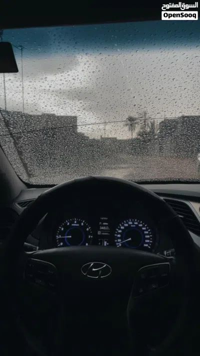 Hyundai Azera GL 2