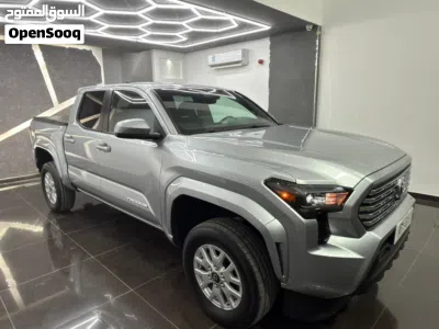 Toyota Tacoma SR5 4