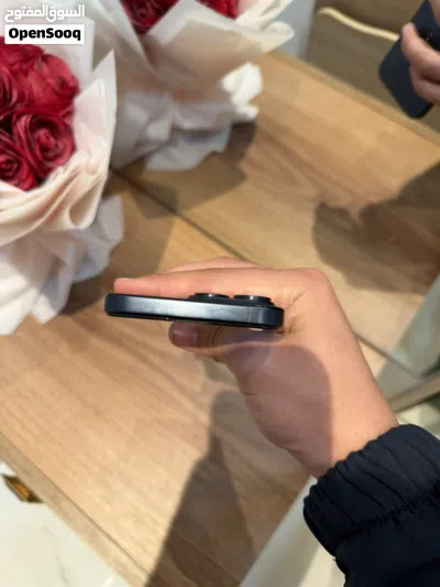iPhone 15 Pro max بطارية 89 و شفرة اكترونية 3