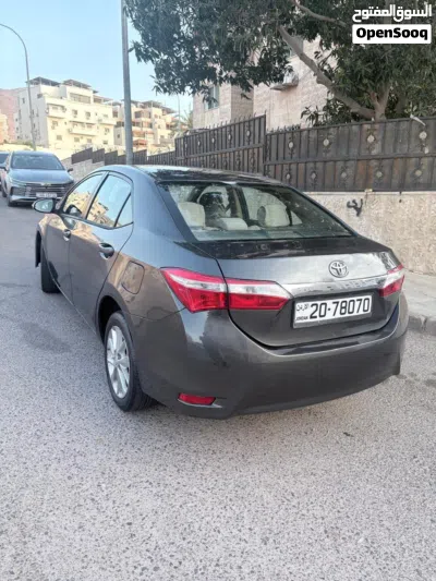 تويوتا كورولا LE 4