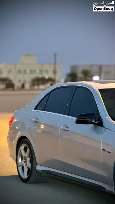 Mercedes Benz E-Class E 350 3