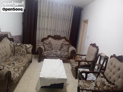 كتب مستعمل خشب ثقيل جدا ،،مستعمل بحاله جيدة جدا 4