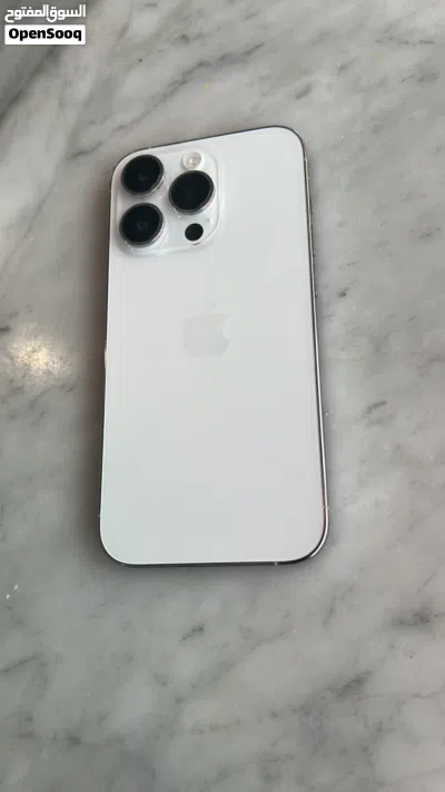 iPhone 14 Pro fairly used 2