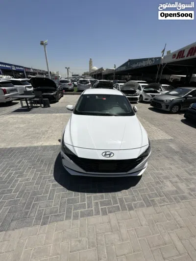 Hyundai Elantra GL 3